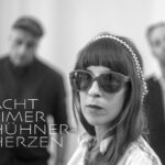Acht Eimer Hühnerherzen w. Wonach wir suchen