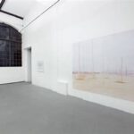 Über den Dächern - Eine Performance des StarterClubs zur Ausstellung "we᾽re doing alien᾽s milk aren᾽t we?" von Emily Jones