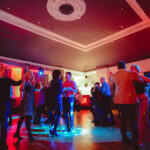 Tanzabend: Tanzt gemeinsam ins Wochenende!