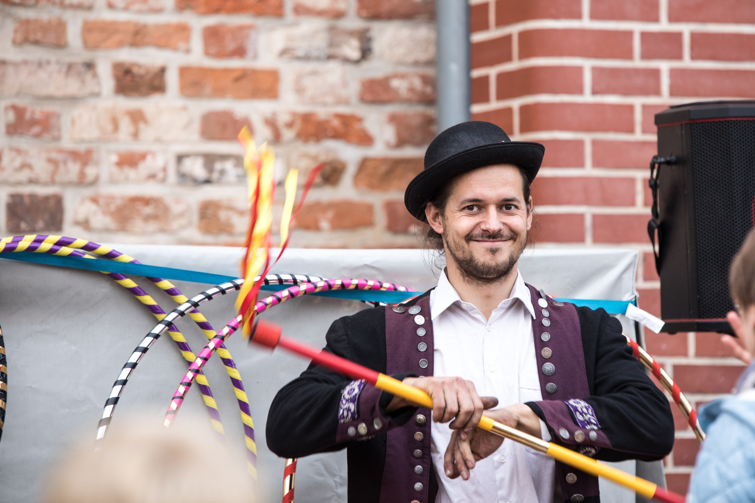 Rummel, Licht und Beats - Altstadtfete Schwerin - Programm Schlachtermarkt - Family & Friends - Am Freitag
